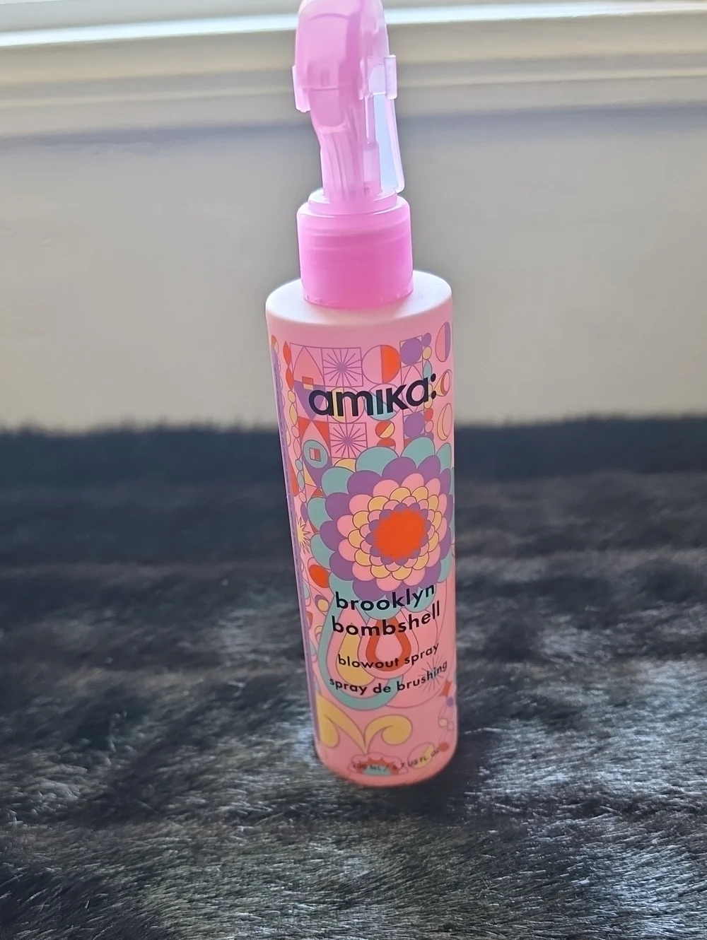 Amika Brooklyn Bombshell Blowout Spray
